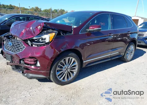 2022 Ford Edge Titanium z USA, uszkodzony, nr VIN 2FMPK4K95NBA38093